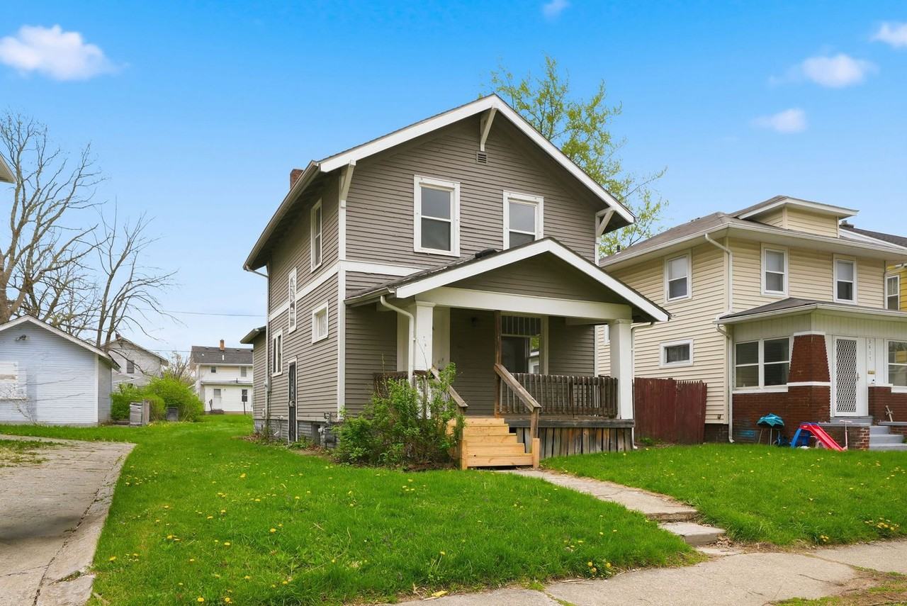 3415 Smith St - Photo 5 of 34