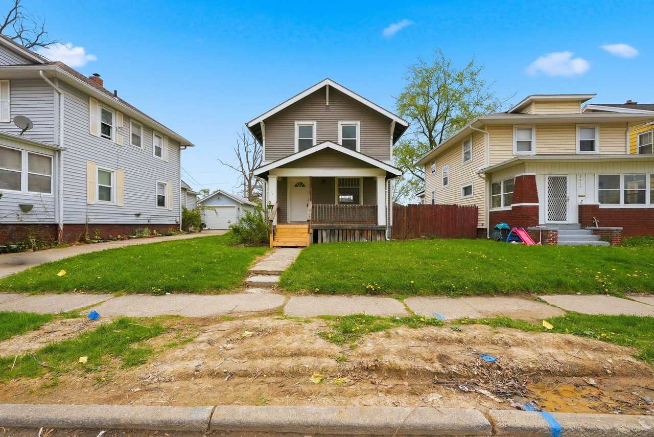 3415 Smith St - Photo 6 of 34