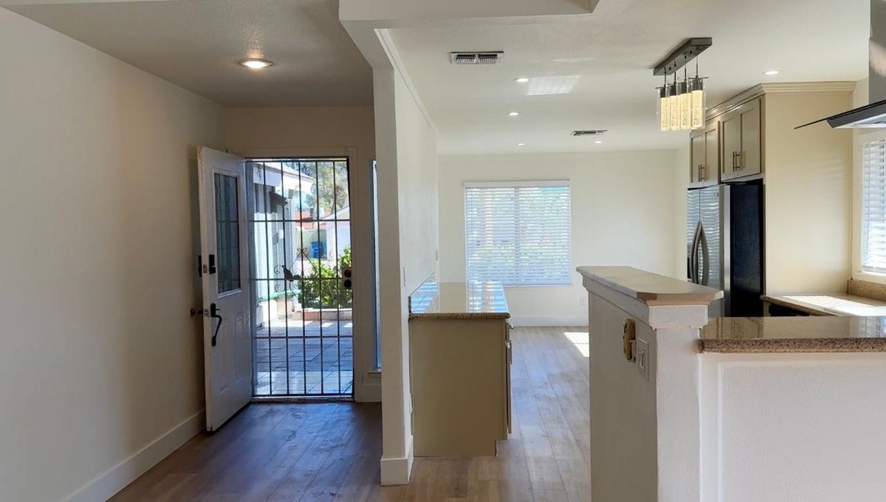 3111 Blossom Glen Dr - Photo 3 of 11