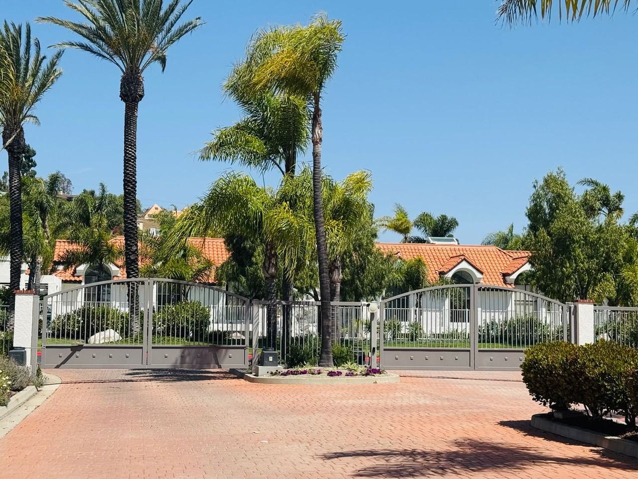 226 Camino Cortina - Photo 3 of 35