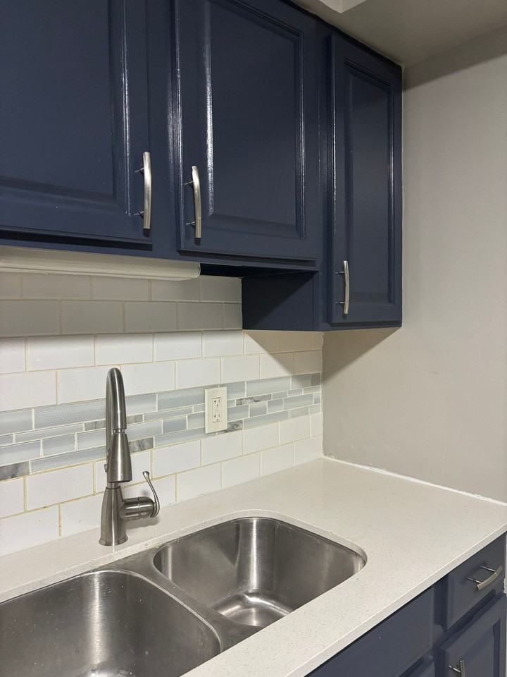 NEW MANAGEMENT. NEW STANDARDS. NOW LEASING. - Photo 4 of 20