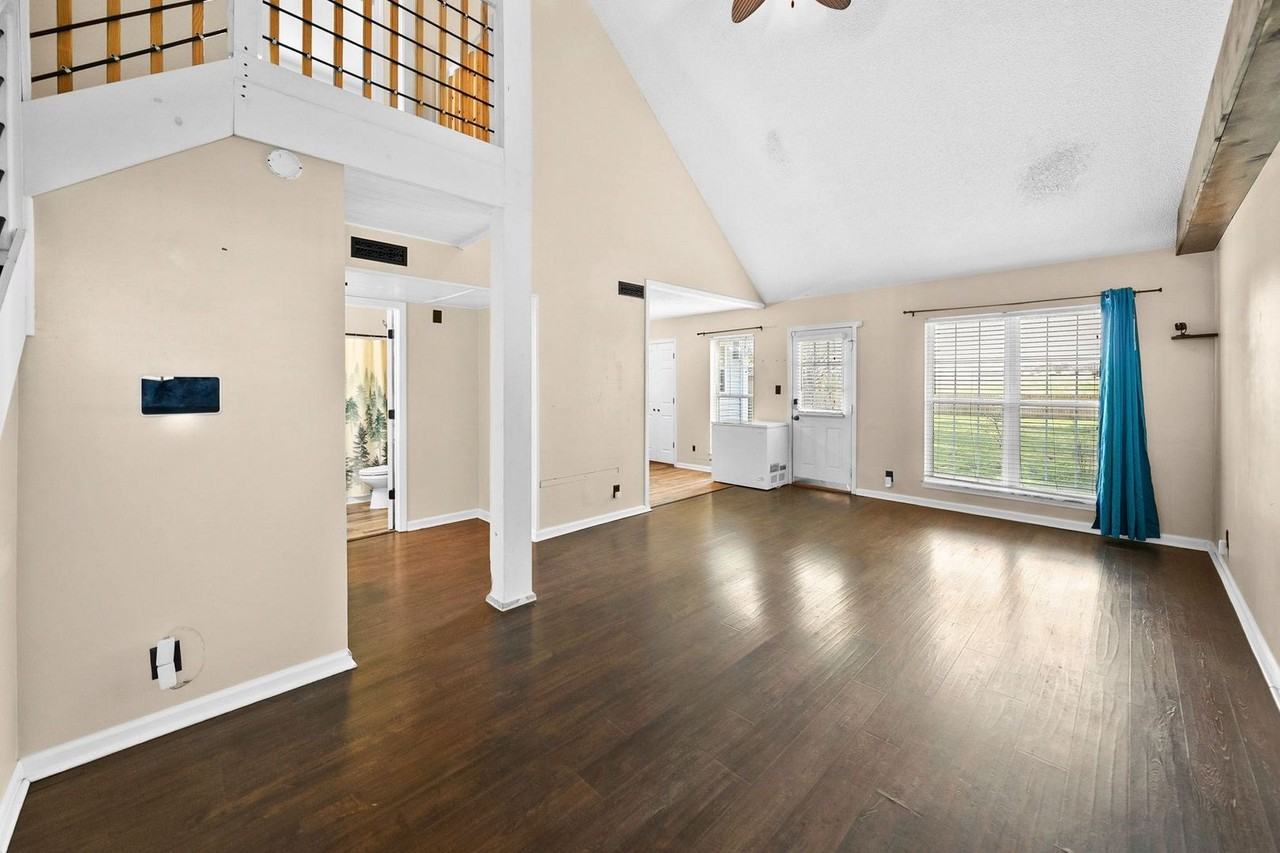 149 Bumpus Mill Rd - Photo 4 of 17