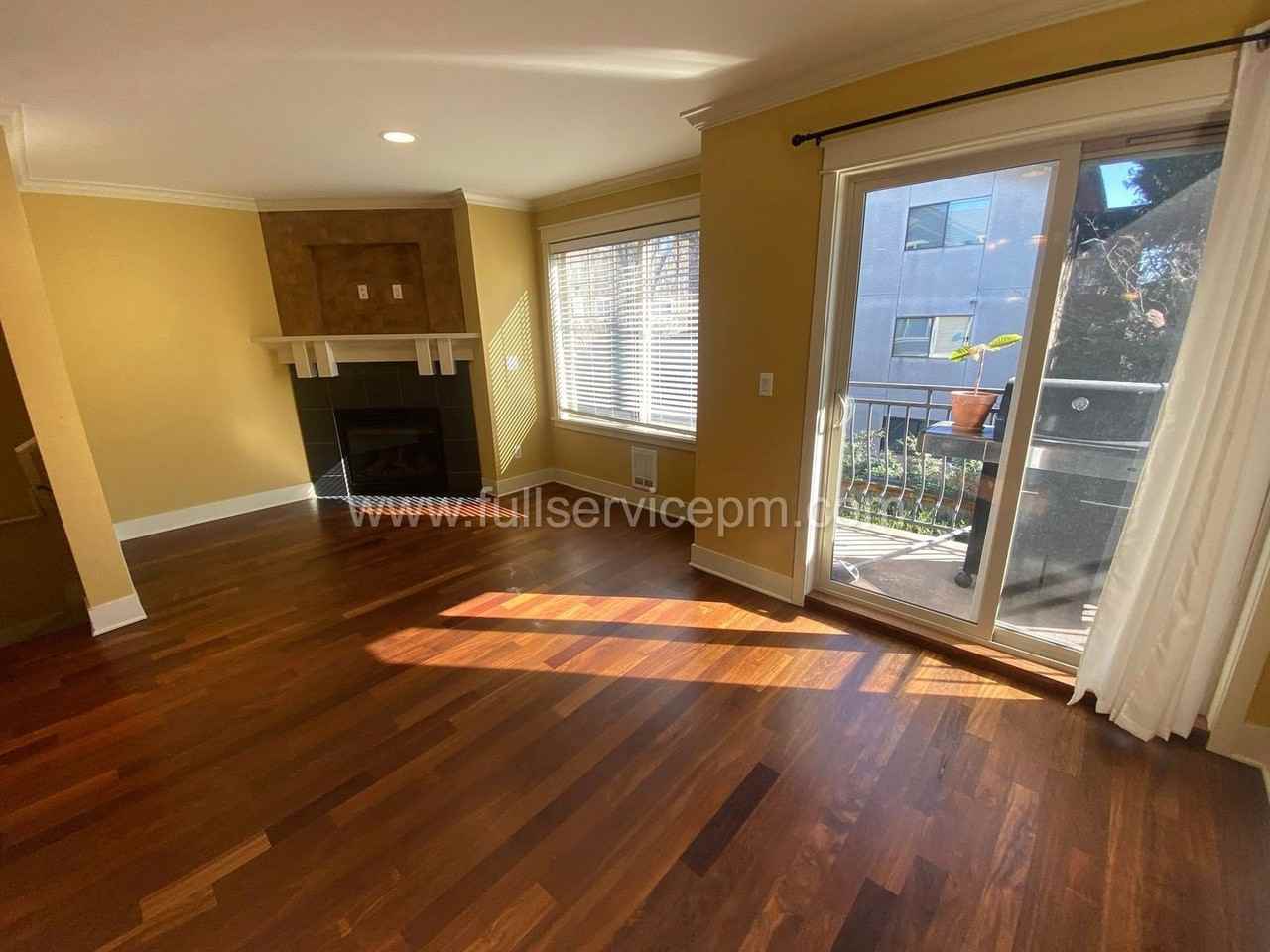 1407 Nw 63rd St - Photo 3 of 42