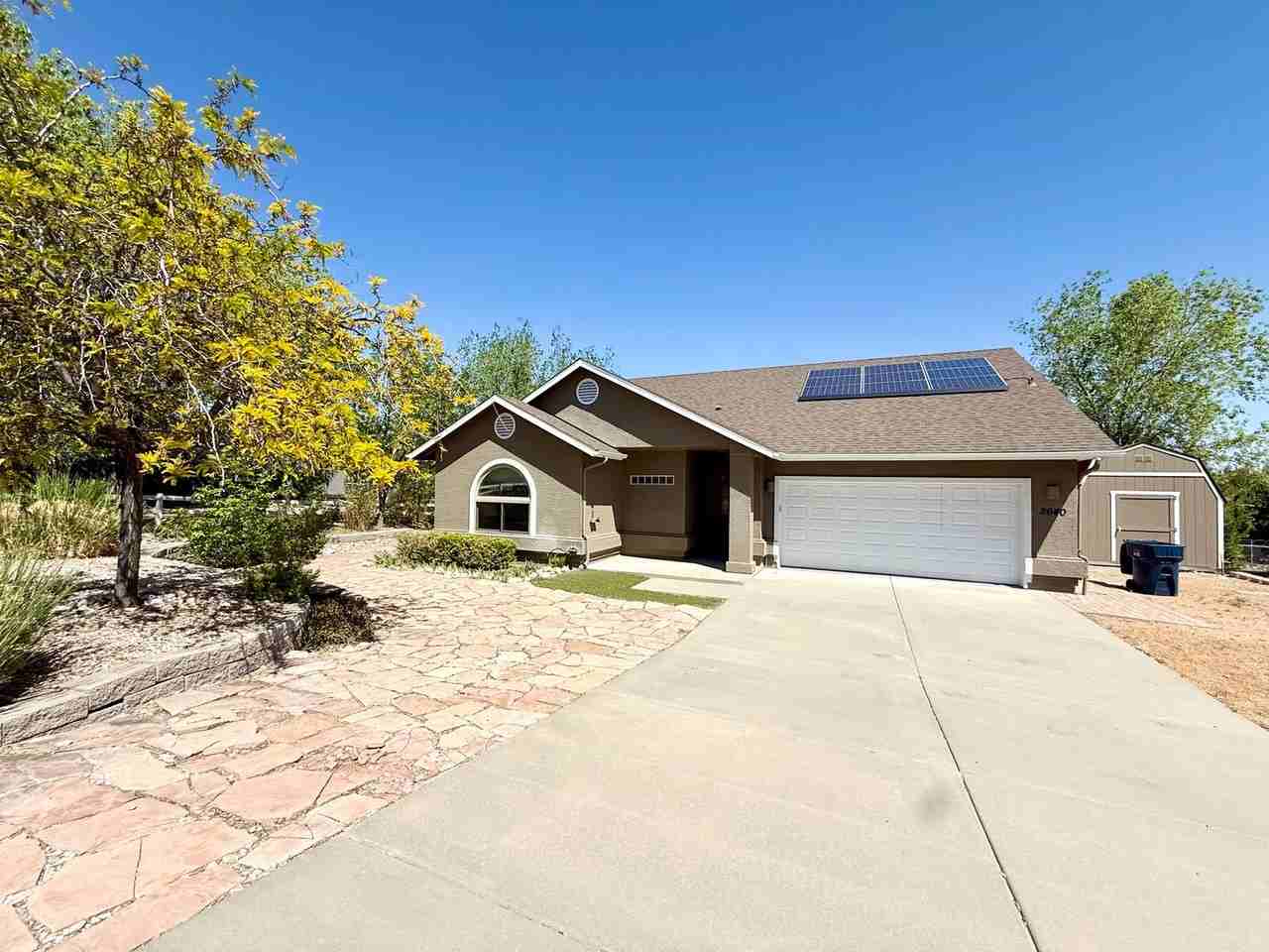 2640 W Quail View Loop - Photo 2 of 20
