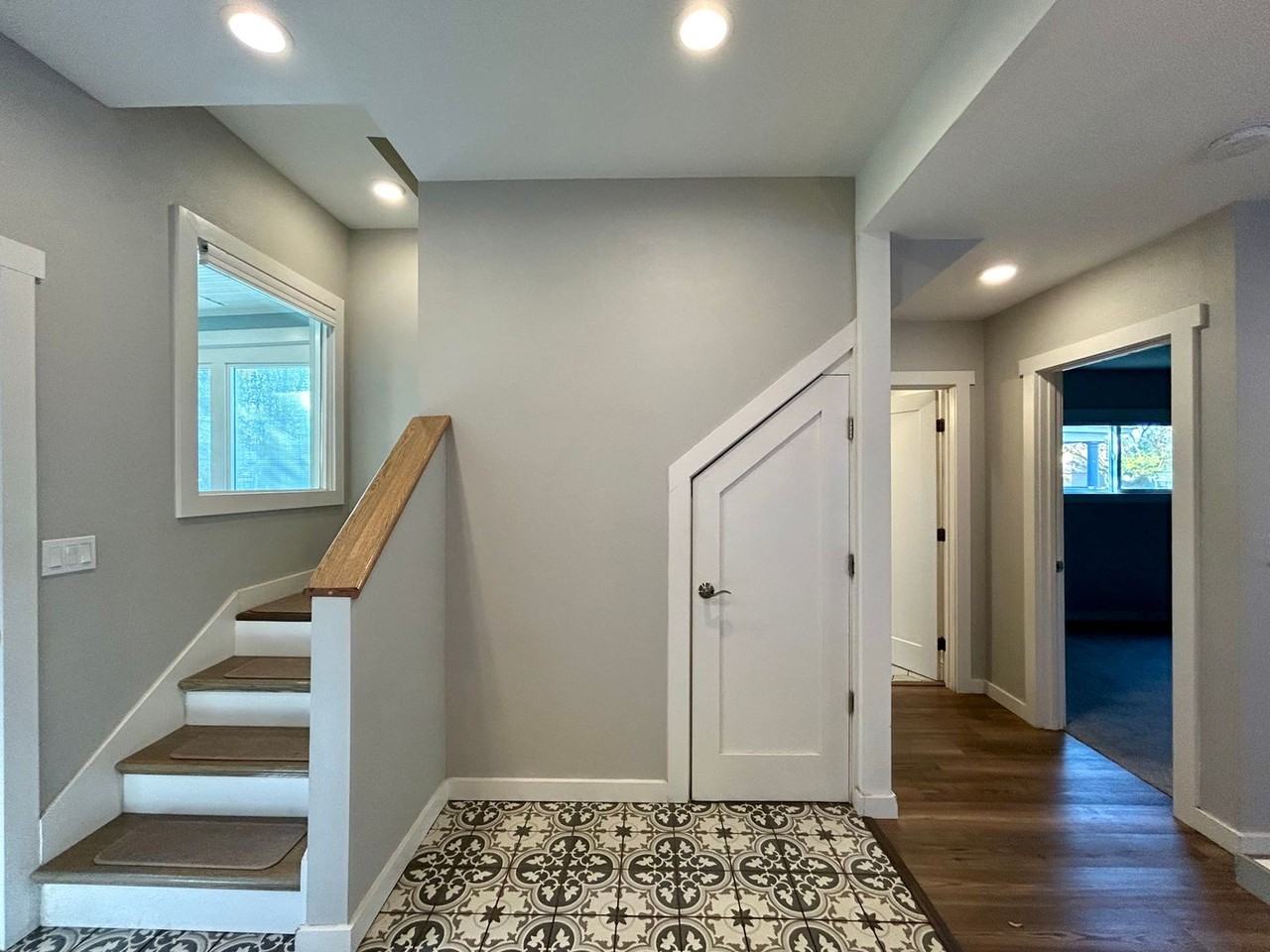 302 S Anderson St - Photo 7 of 20