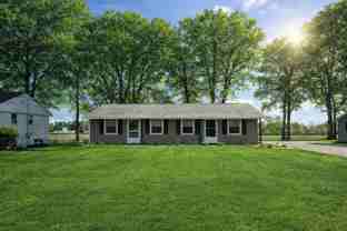 Cloverdale Ave - Photo 1 of 1