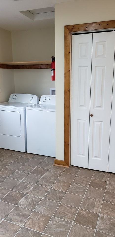 127 10th St - Photo 7 of 15