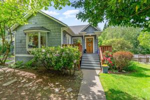 featured image of 1833 3rd St