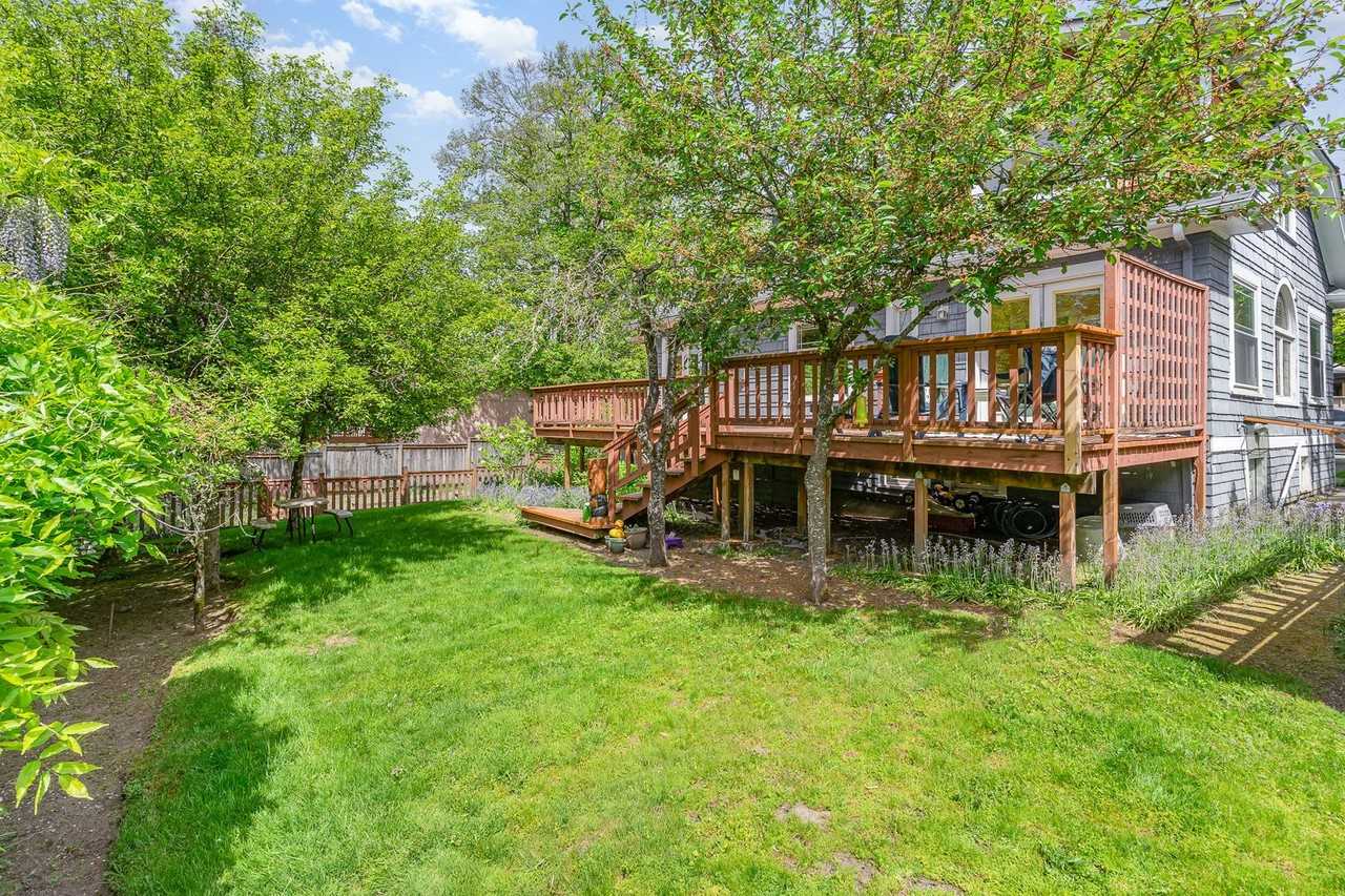 McClean Tri-Plex - Photo 3 of 50