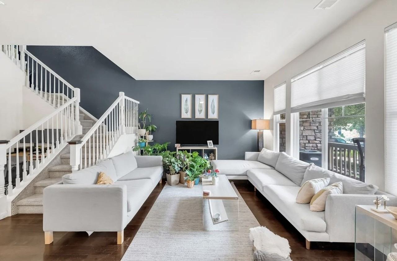 571 S Mobile Pl - Photo 5 of 22