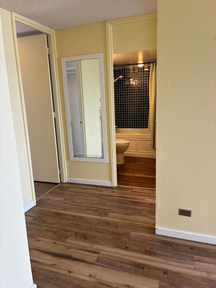 1400 Pensacola St #706 - Photo 7 of 30