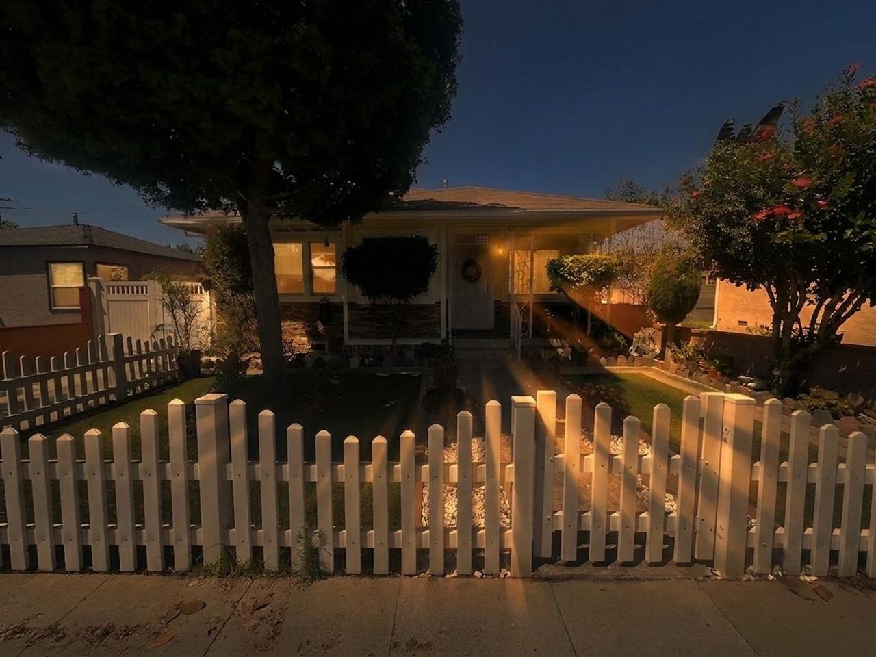 6119 Brayton Ave - Photo 3 of 34