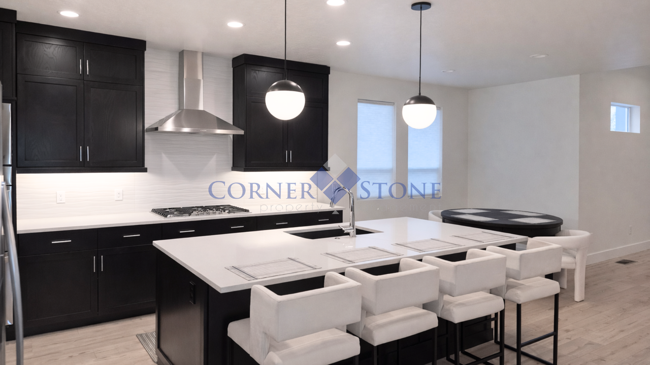 5049 N Brock Ave - Photo 2 of 20