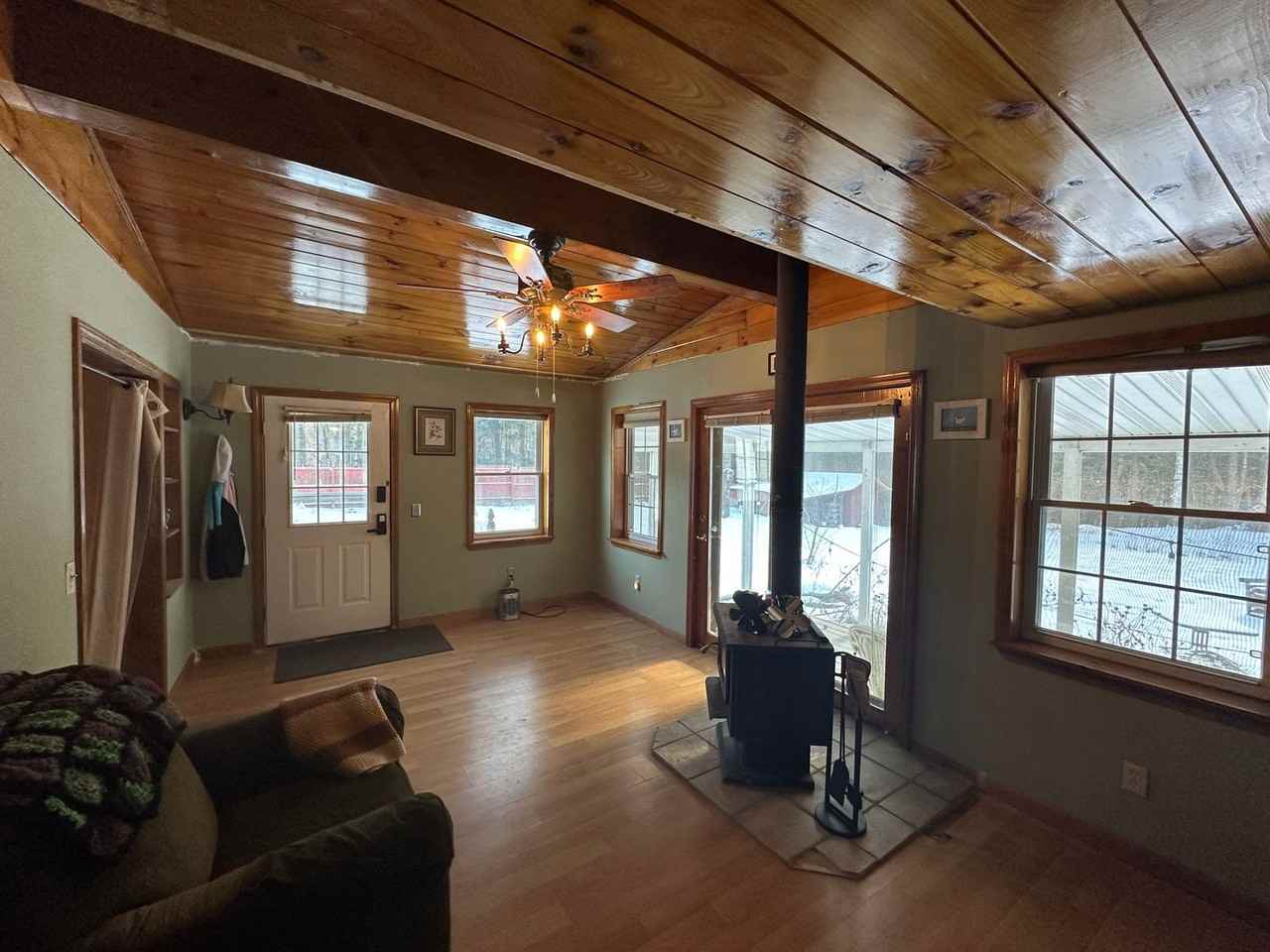 251 Sandy Birch Rd - Photo 3 of 19
