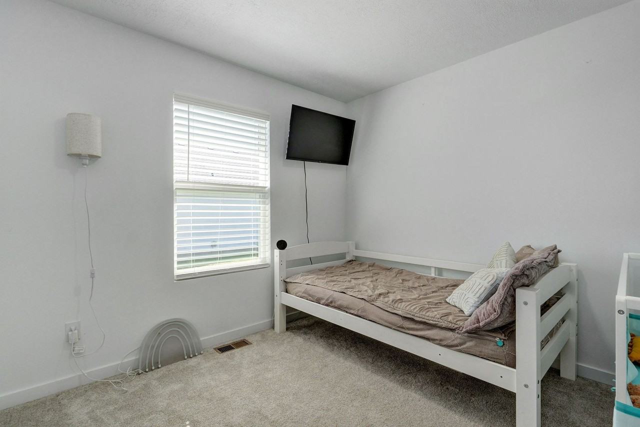 613 N Cheyenne Valley Rd - Photo 7 of 26