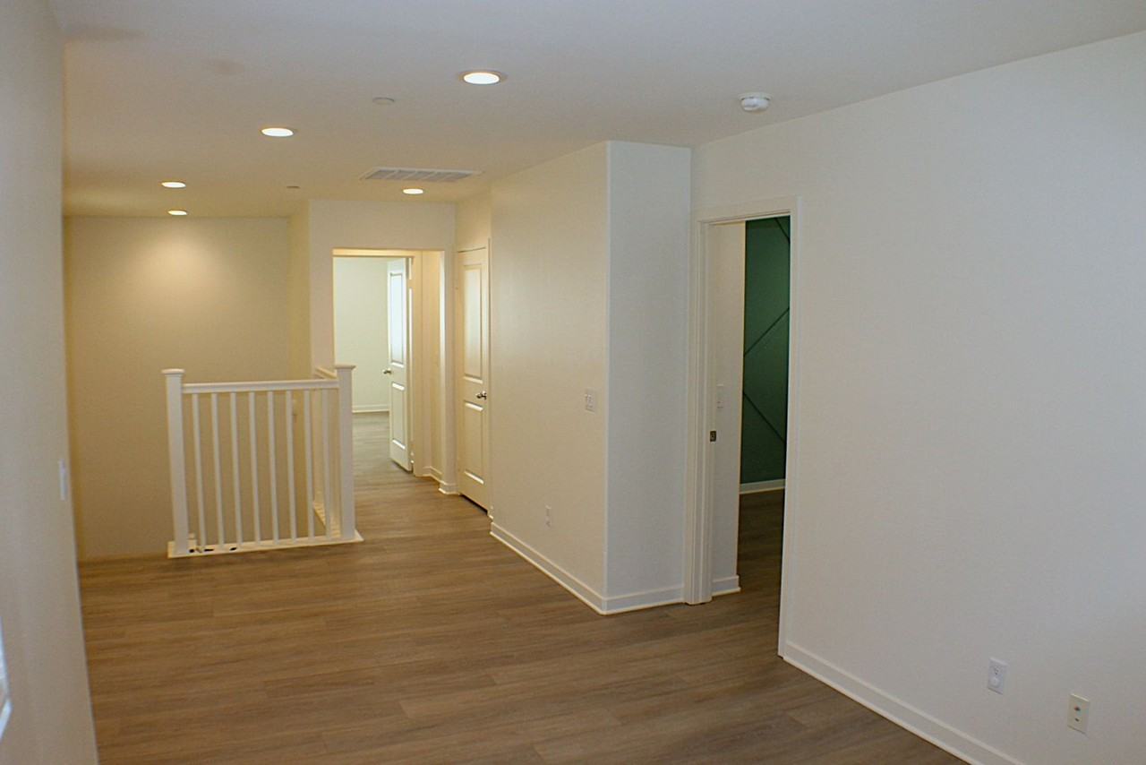 12709 Ironstone Way - Photo 7 of 30