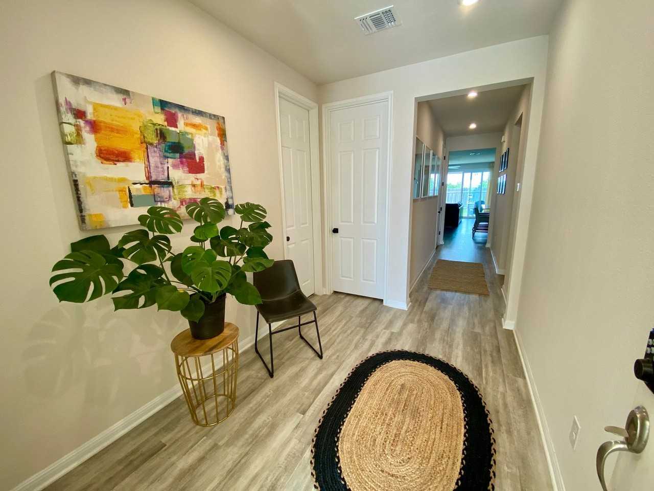 301 Citation Dr - Photo 2 of 19