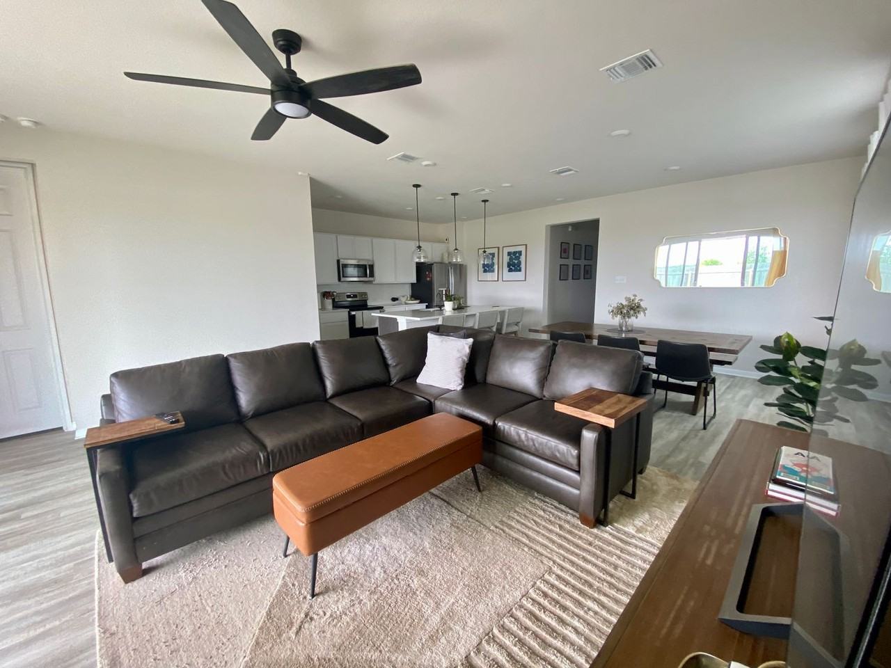 301 Citation Dr - Photo 4 of 19