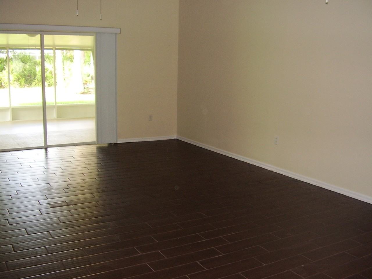 34747 Double Eagle Ct - Photo 3 of 8