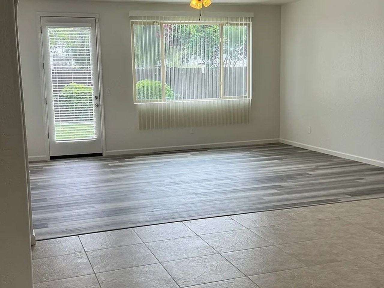 2302 S Grand St - Photo 5 of 8