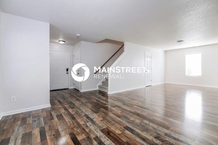 1214 Whitman Dr - Photo 2 of 17