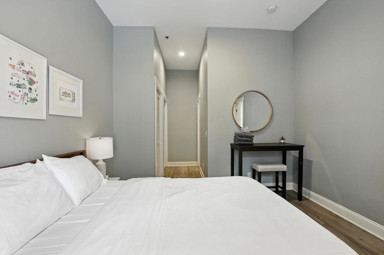 North Thomas 472-492 - Photo 7 of 50