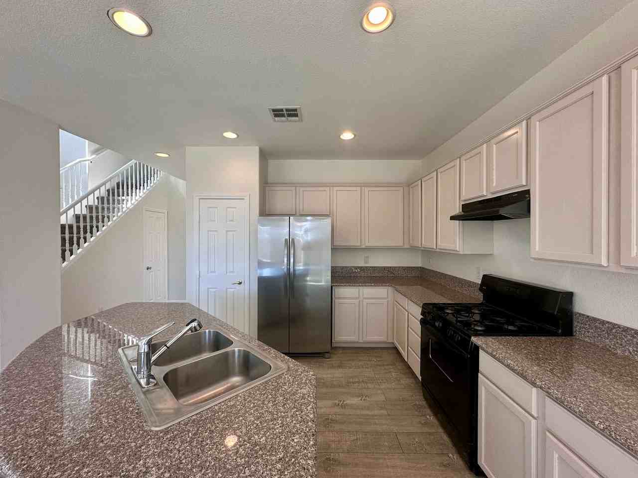 7071 De Paz Way - Photo 7 of 25