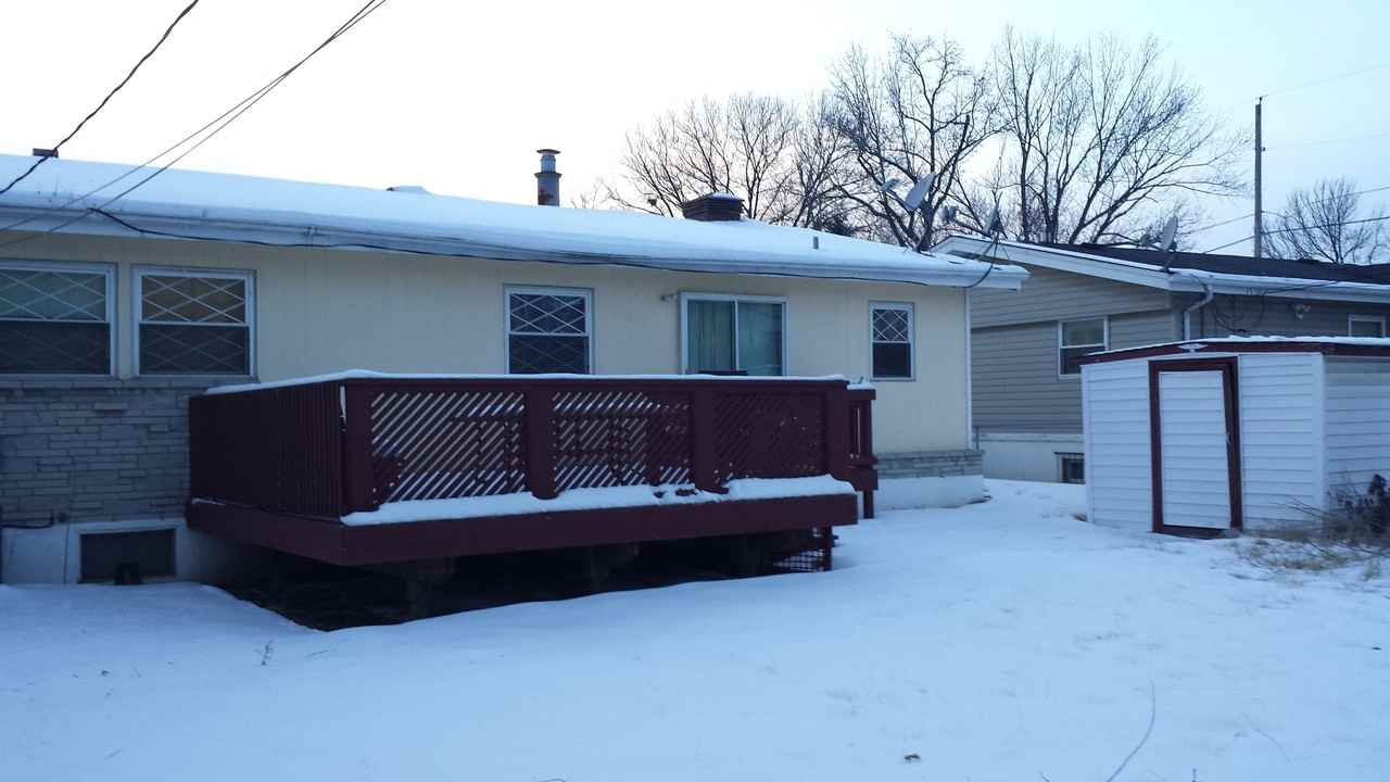 11172 Pritchard Dr - Photo 3 of 6