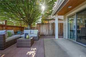 featured image of 2044 Nw 63rd St