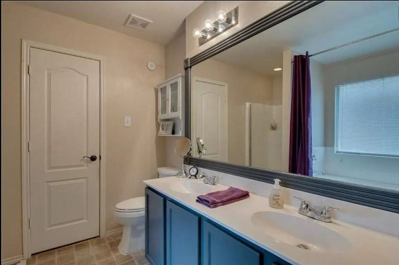 102 Hollow Tree Dr - Photo 6 of 36