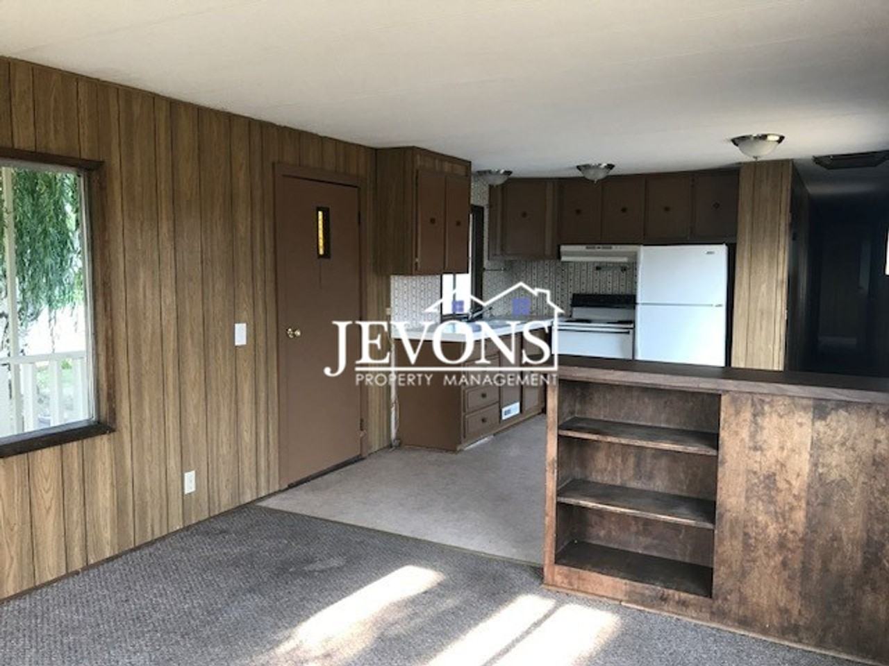 501 Newland Pl - Photo 4 of 20