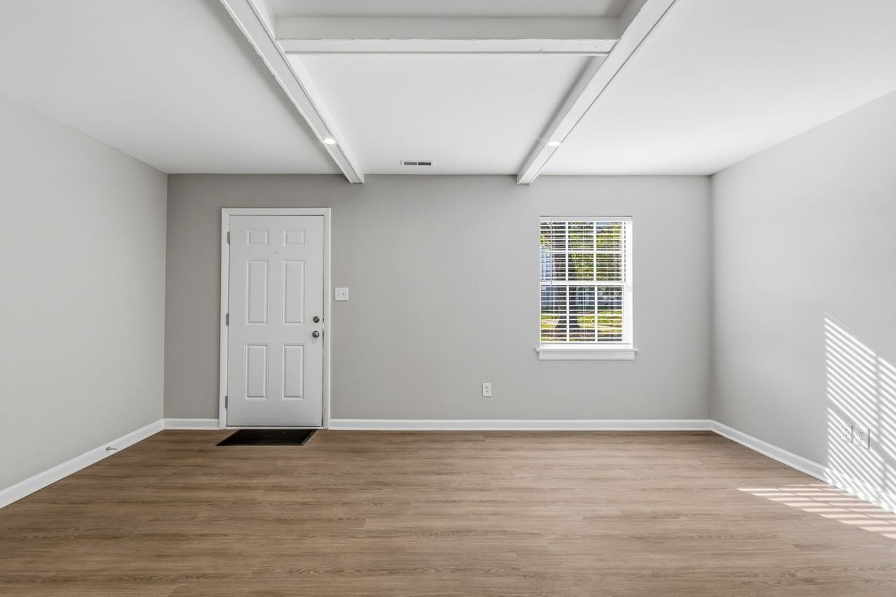 5729 Bramblegate Rd #F - Photo 5 of 25