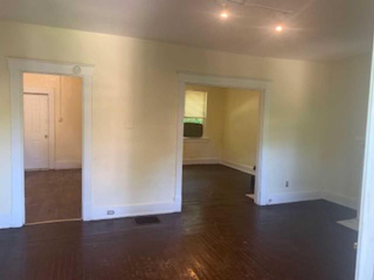 21 Clinton Springs Ln - Photo 5 of 16