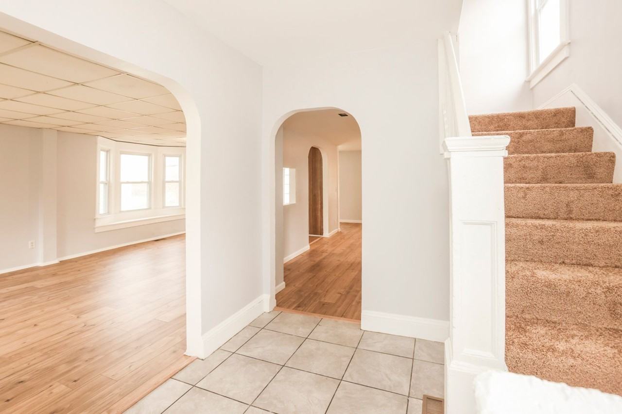 522 Birr St - Photo 7 of 50