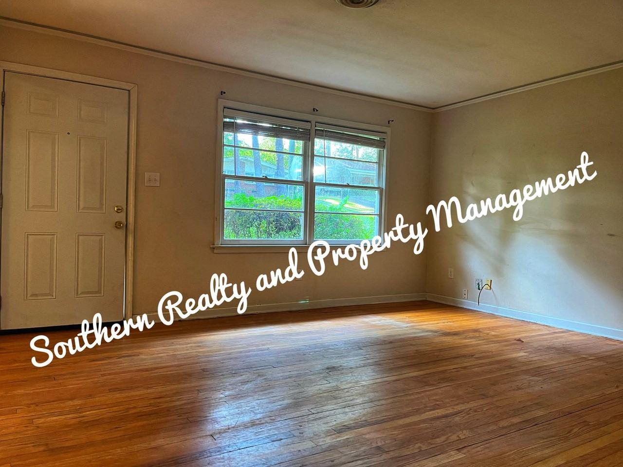 130 E Salem Dr - Photo 2 of 11