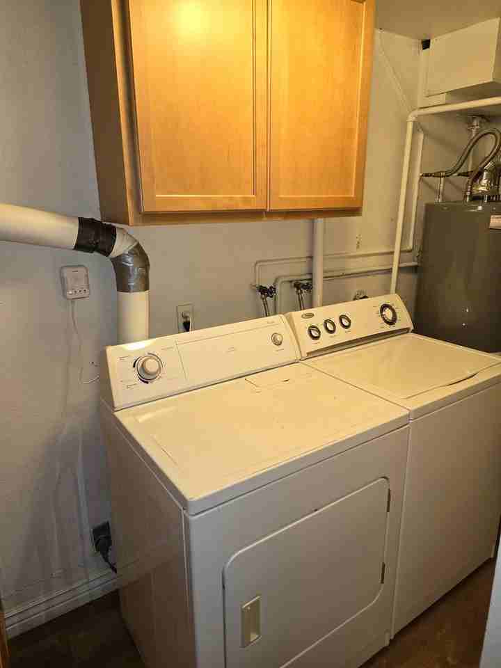 2459 20th St - Photo 4 of 12