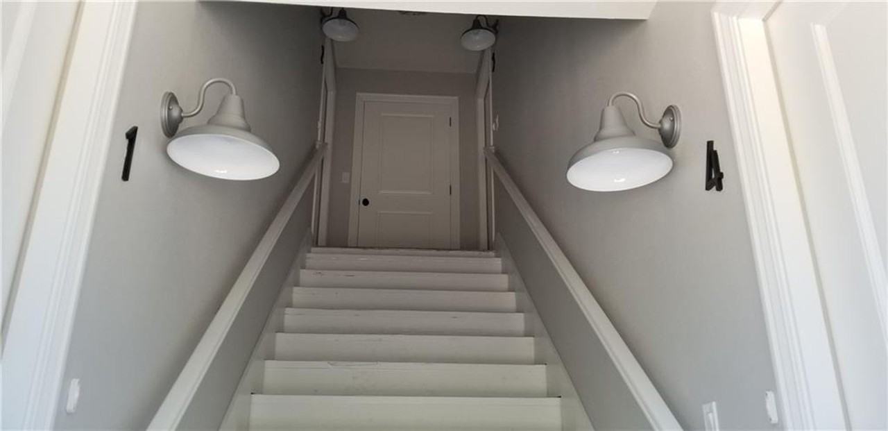 Nice Apartments Near Campus in Fayetteville - Photo 2 of 14