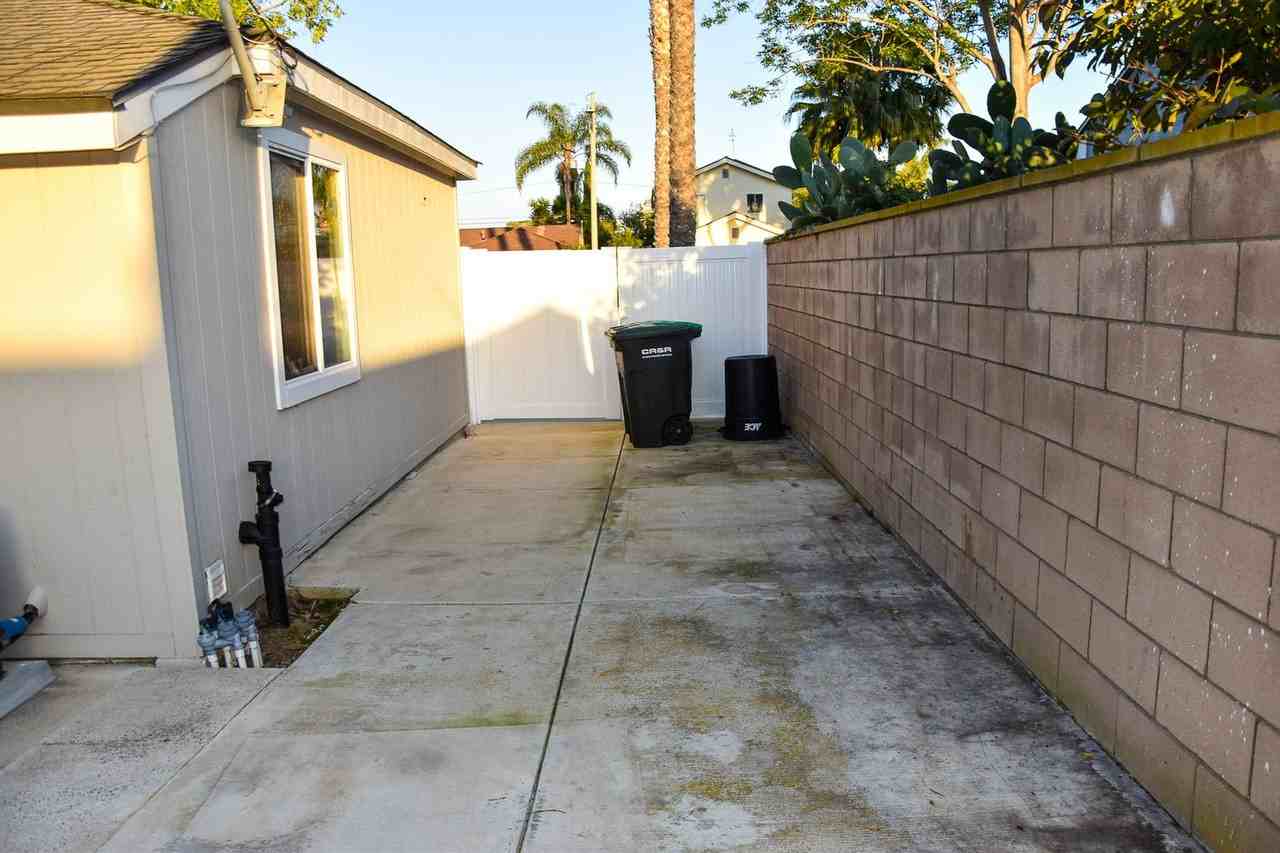 2135 President Pl - Photo 7 of 50