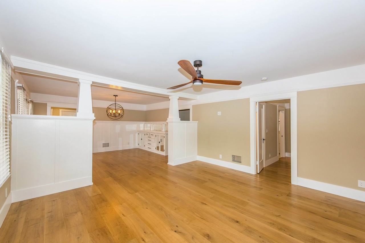 306 N Shaffer St - Photo 3 of 43