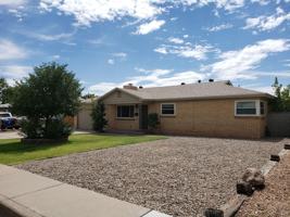 featured image of 2705 Vermont St Ne