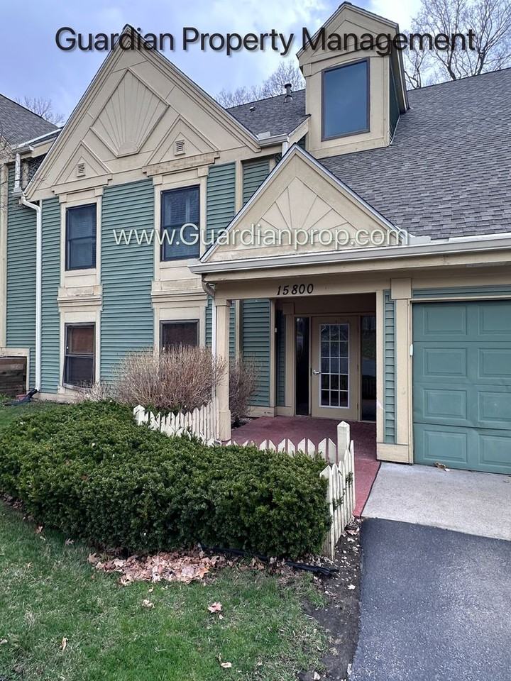 15800 26th Ave N #3A - Photo 2 of 20