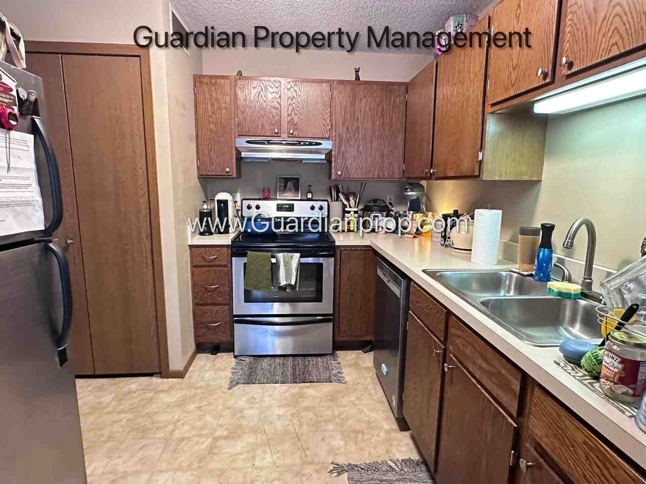 15800 26th Ave N #3A - Photo 4 of 20