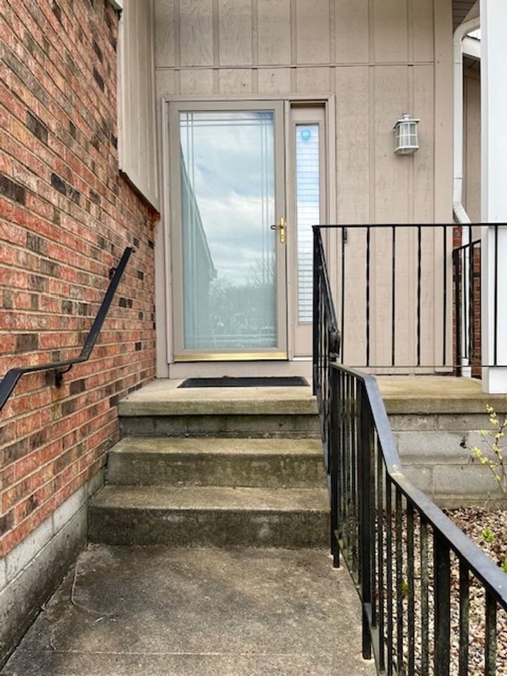 3321 Medoma Dr - Photo 3 of 42