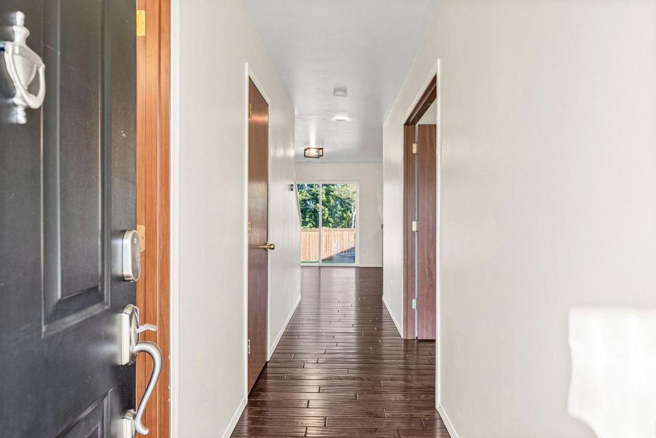 14814 Terra View St Se - Photo 3 of 50