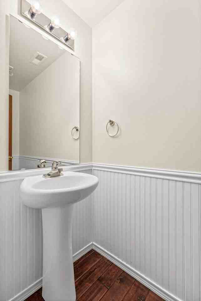 14814 Terra View St Se - Photo 4 of 50