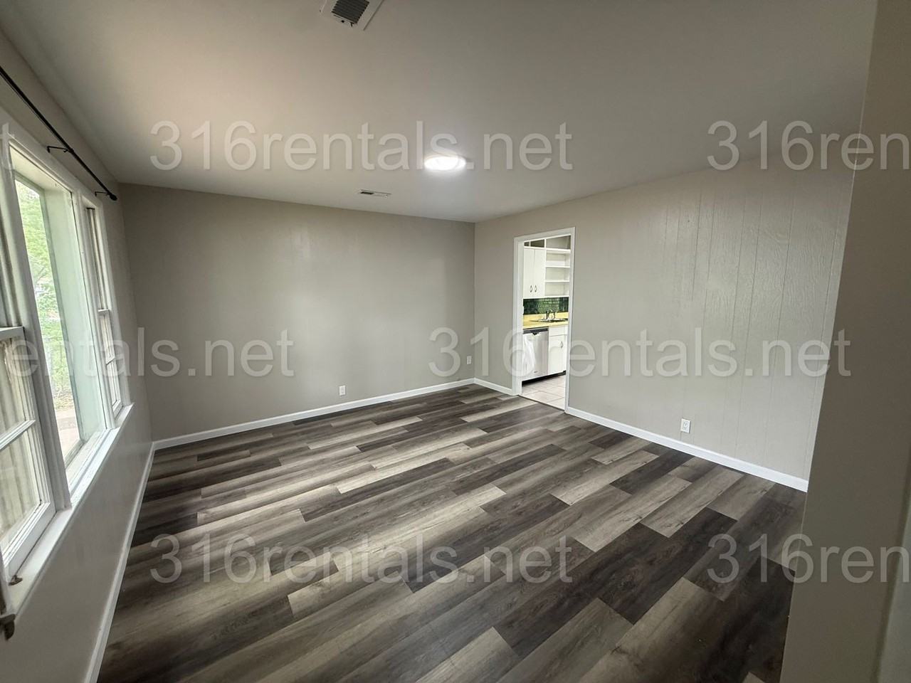 4248 S Englewood St - Photo 2 of 14