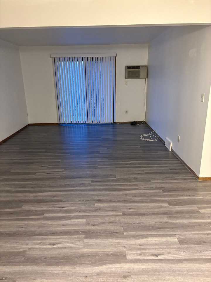 6810 W Kathleen Ct - Photo 2 of 6