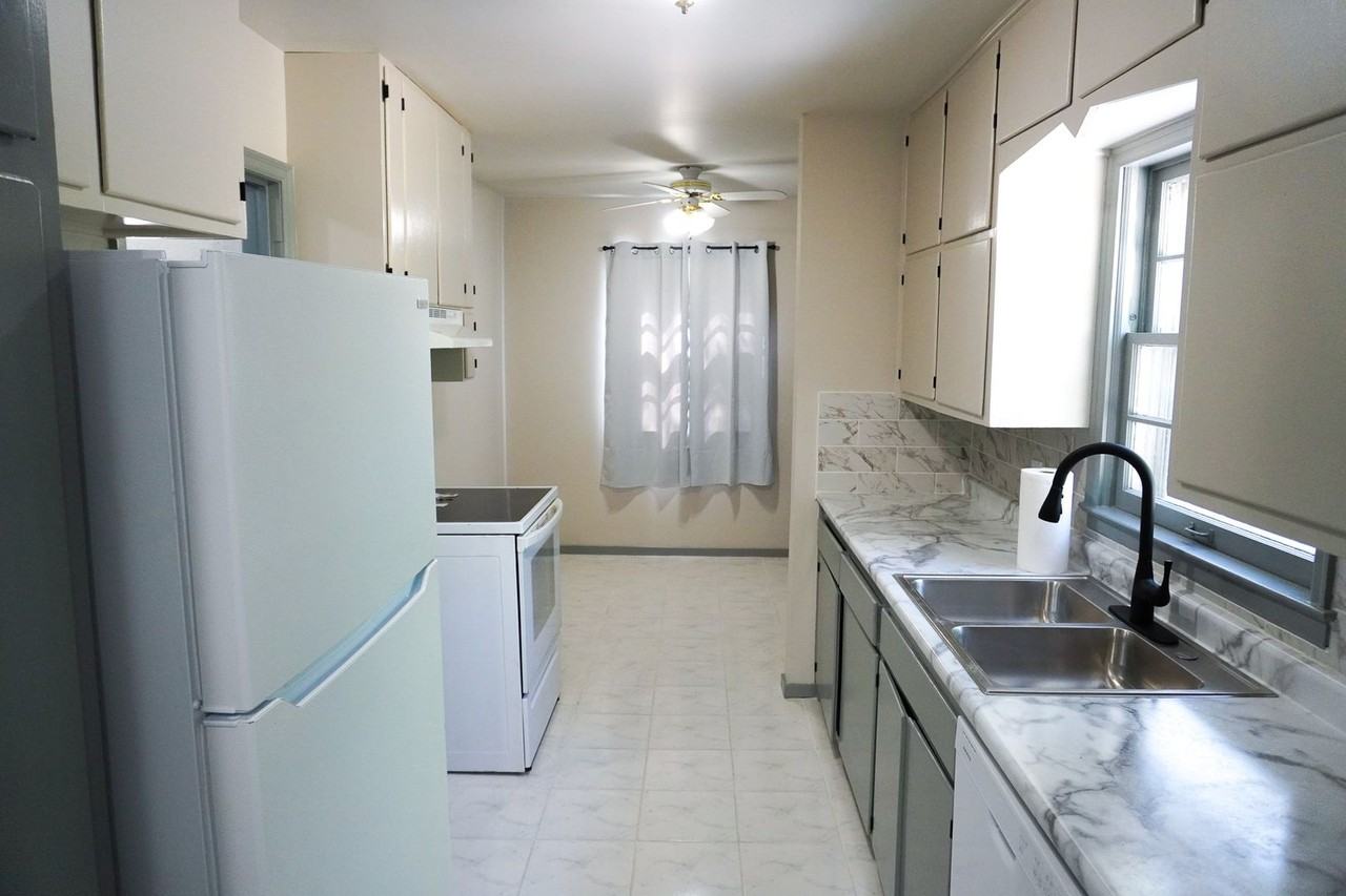 7238 E Morris St - Photo 5 of 11