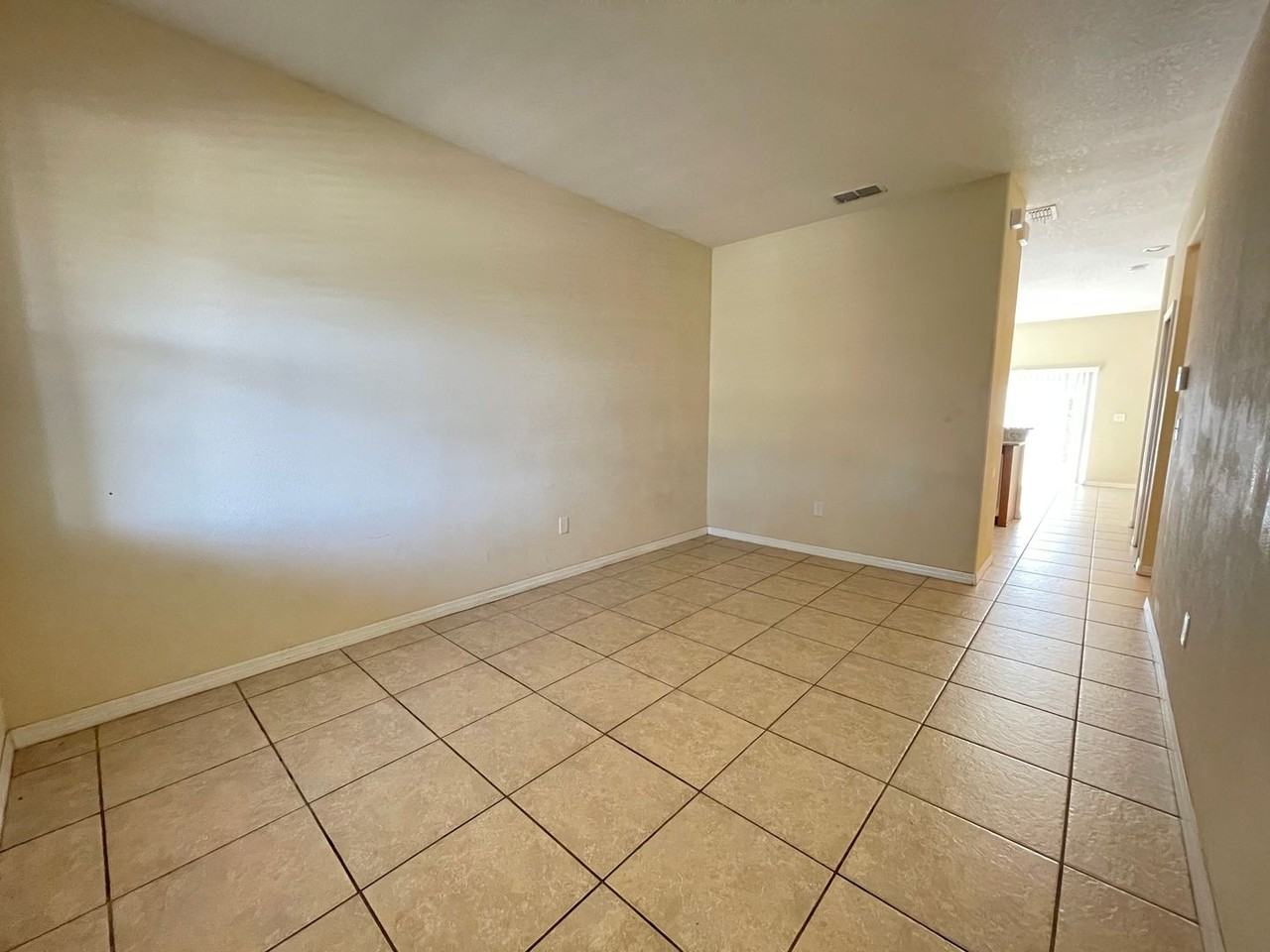 10616 Savannah Plantation Ct - Photo 6 of 21