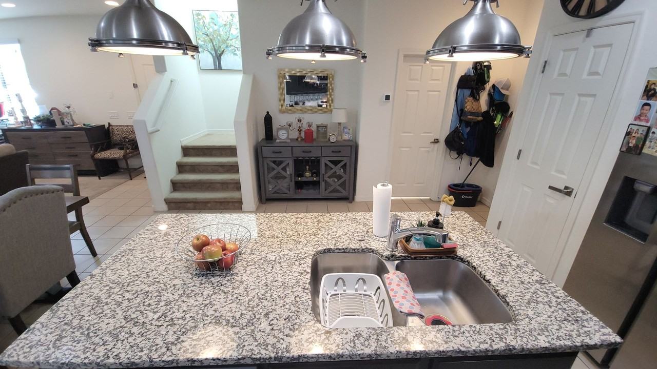 1648 S 82nd Way - Photo 6 of 50